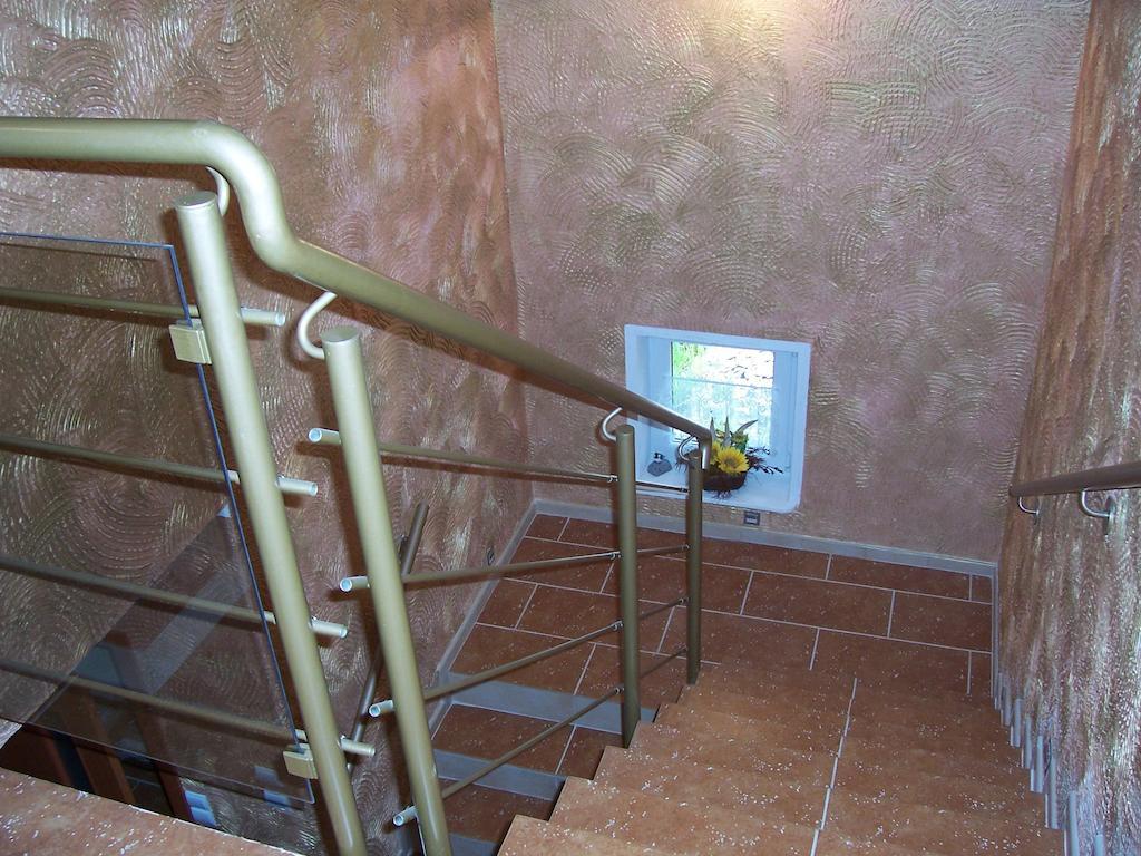 Gosciniec Nad Stawem Villa Szczytno  Exteriör bild
